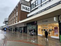 Property Image for 241 Marlowes, Hemel Hempstead, HP1 1BL