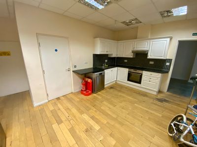 Property Image for Unit 8A, Premier Business Park, Dencora Way, Luton, Bedfordshire, LU3 3HP