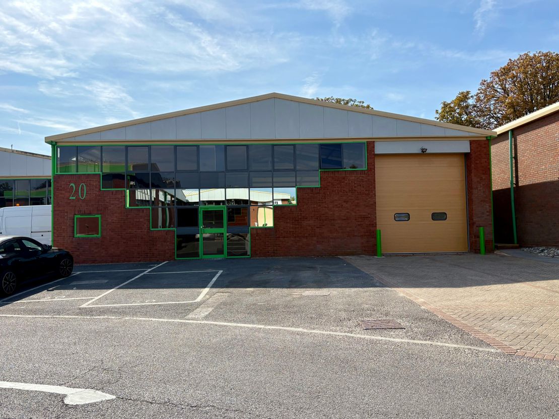 Unit 20, Shepperton Business Park, Govett Av, Shepperton, TW17 8BA
