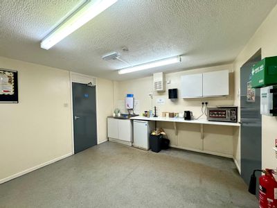 Property Image for Unit B4, Chase Road, Bury St Edmunds, Suffolk, IP32 6NT