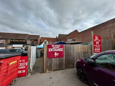Property Image for 18 & 19 The Broadway, Thatcham, West Berkshire, RG19 3HX