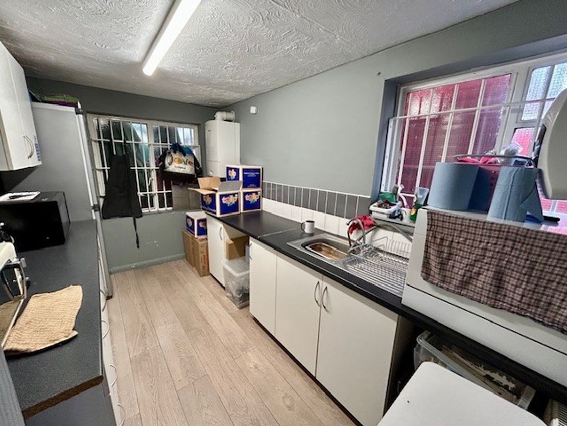 18 & 19 The Broadway, Thatcham, West Berkshire, RG19 3HX
