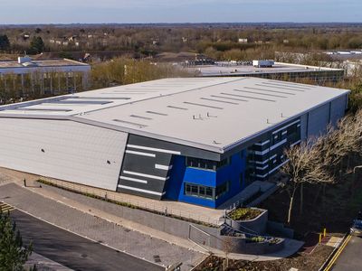 Property Image for 1 Featherstone Road, Wolverton Mill, Milton Keynes, MK12 5TH