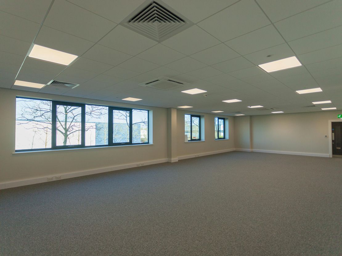 1 Featherstone Road, Wolverton Mill, Milton Keynes, MK12 5TH