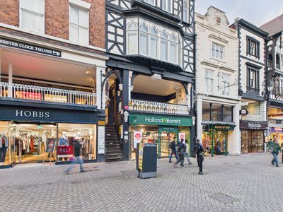 Property Image for 19 Eastgate Row, Chester, Cheshire, CH1 1LG