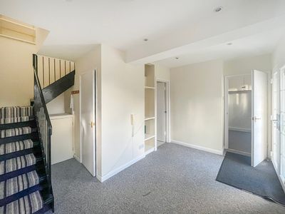 Property Image for Redlands Farm Office, Redlands Lane, Ewshot, Farnham GU10 5AS
