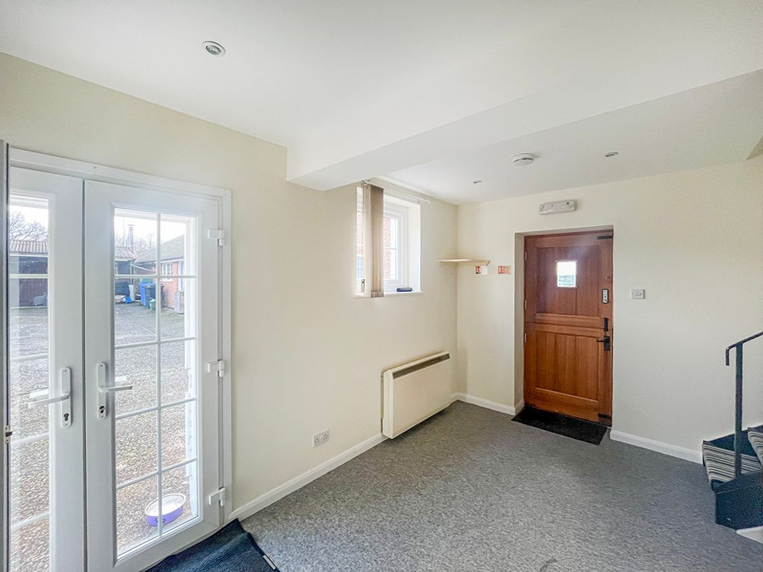 Redlands Farm Office, Redlands Lane, Ewshot, Farnham GU10 5AS