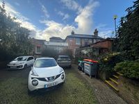Property Image for 5 The Square, Petersfield, GU32 3HL
