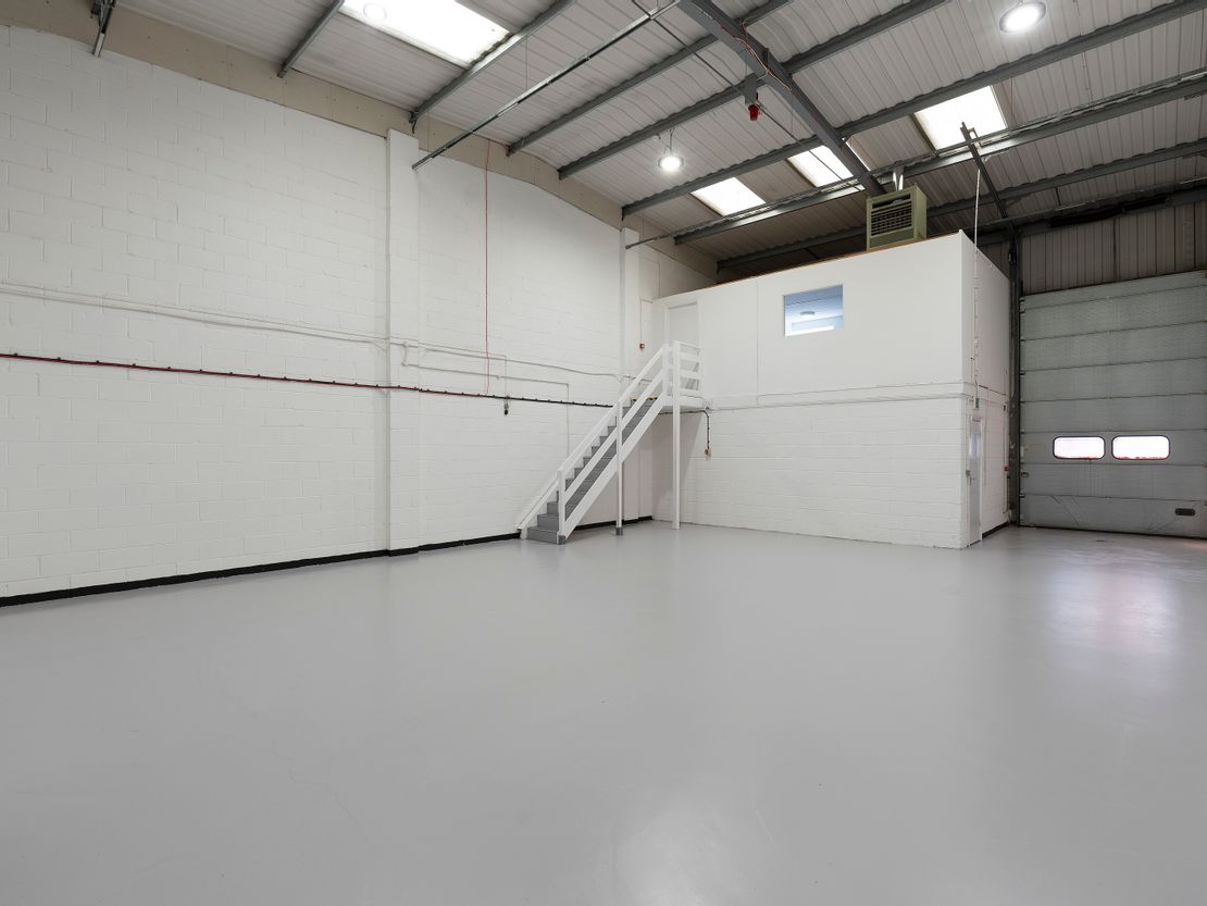 Unit 8 Crescent Court Business Centre, Canning Town, London, E16 4TG