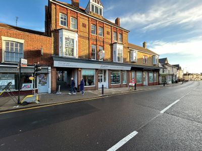 Property Image for 127 High Street, Maldon, Essex, CM9 5BS
