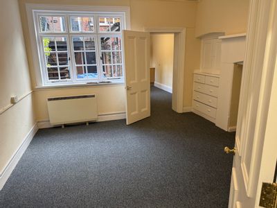 Property Image for Chester House, 9 Windsor End, Beaconsfield, Buckinghamshire, HP9 2JJ