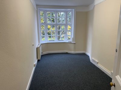 Property Image for Chester House, 9 Windsor End, Beaconsfield, Buckinghamshire, HP9 2JJ