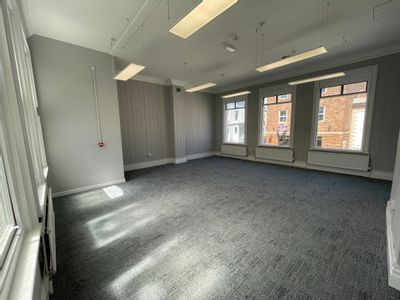 Property Image for 20 High Street, Lewes, BN7 2LN