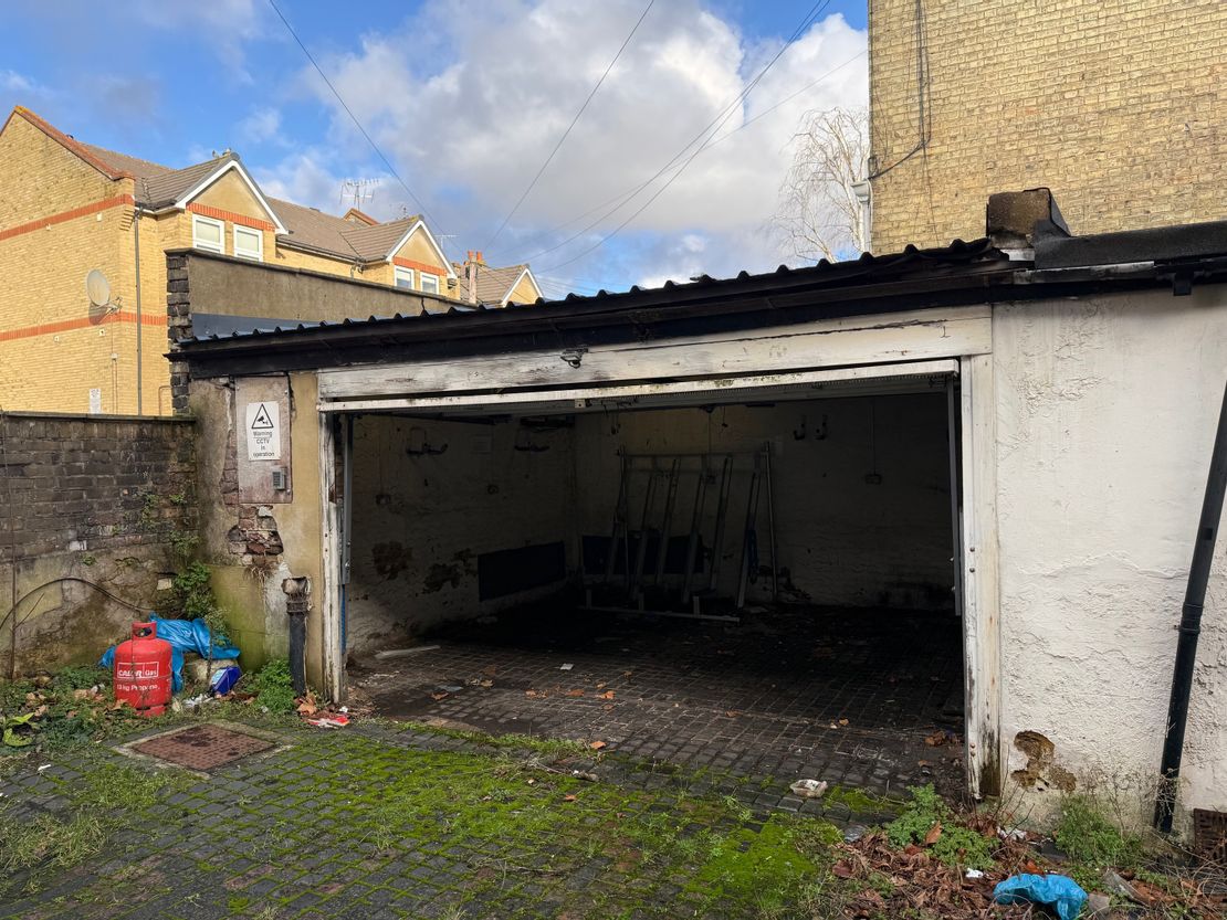 Garage, 197 Askew Road, London, Greater London, W12 9AZ