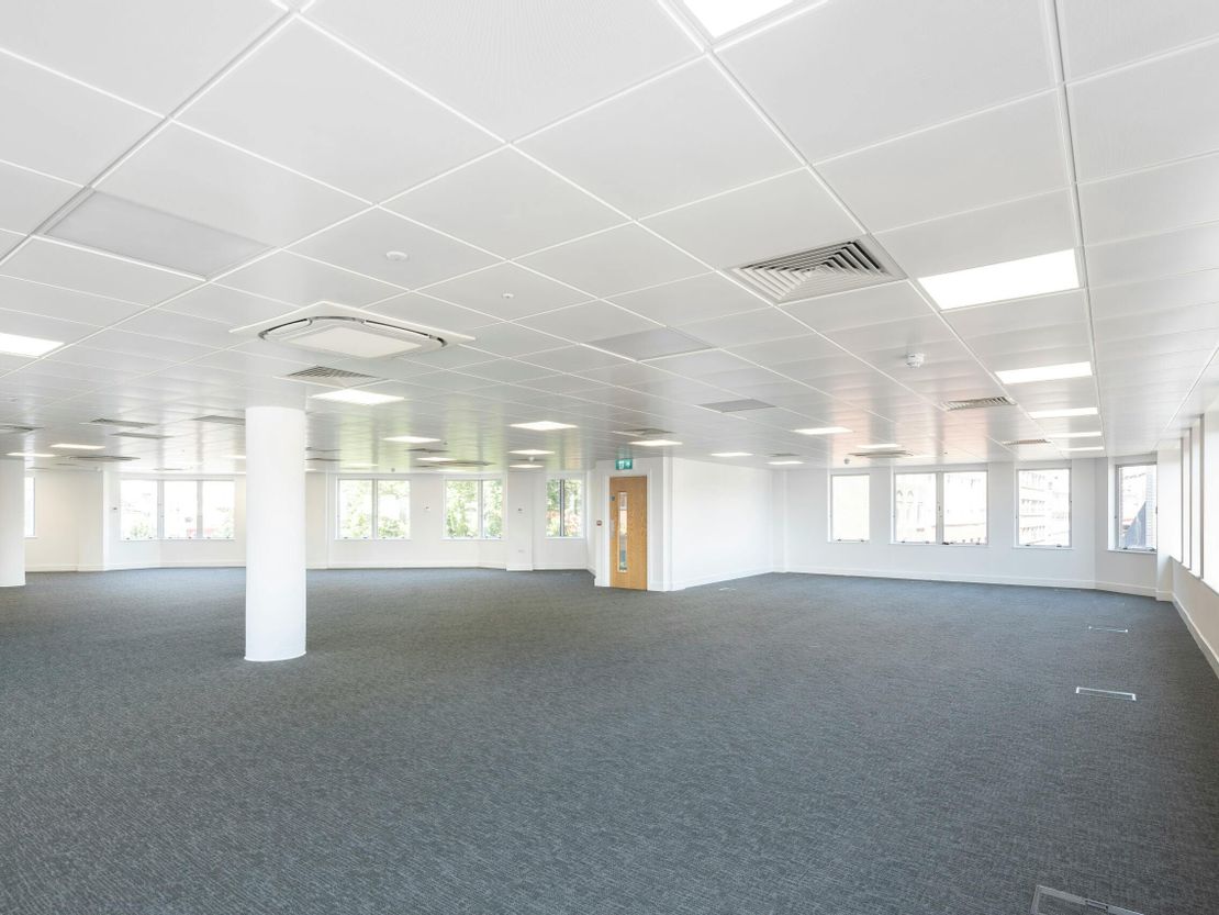Queens Road Quadrant, 1-5 Queens Road Quadrant, Brighton, BN1 3XJ