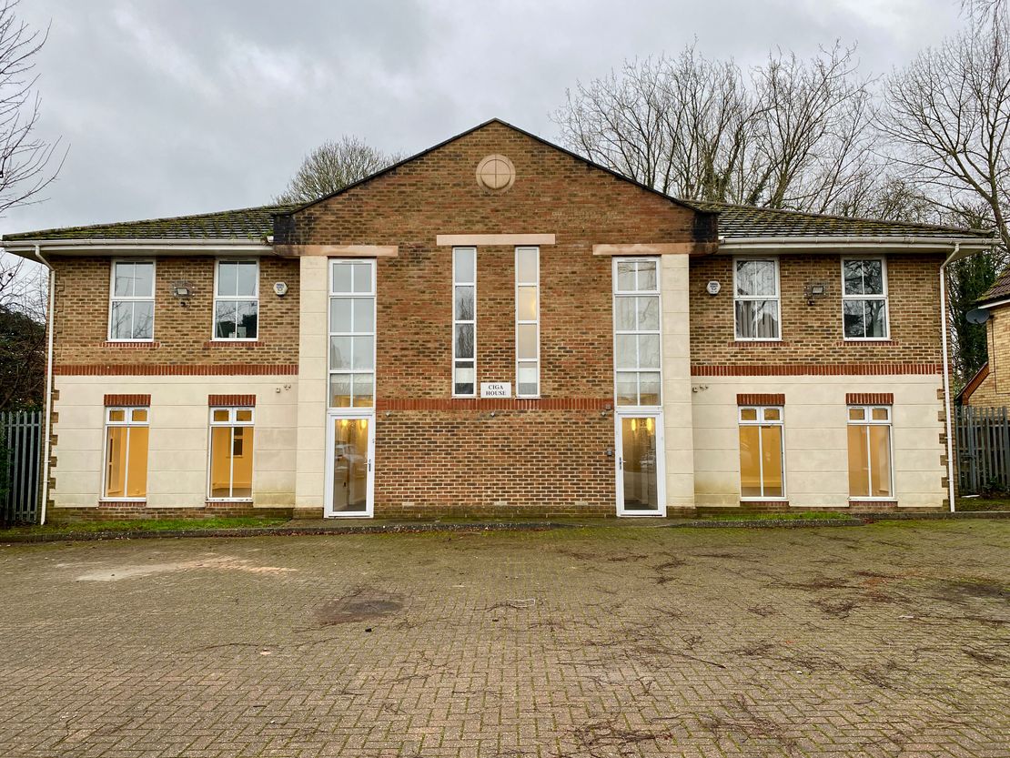 Unit 2 & 3, Vimy Court, Vimy Road, Leighton Buzzard, Bedfordshire, LU7 1FG