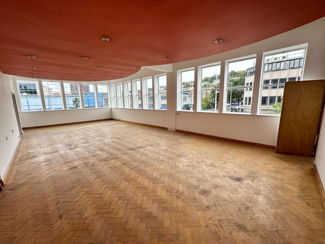 The Kingsway, Swansea