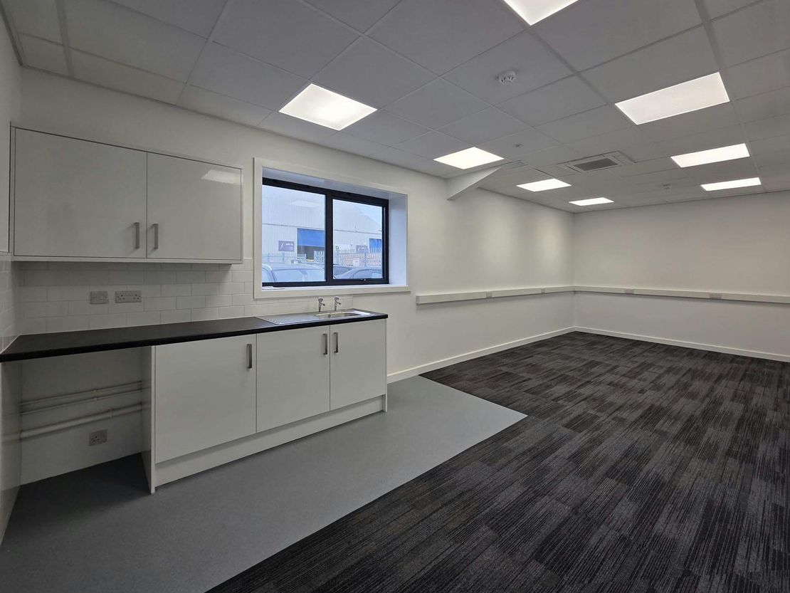 Unit 19, Power Park, Wakefield, WF1 5PE