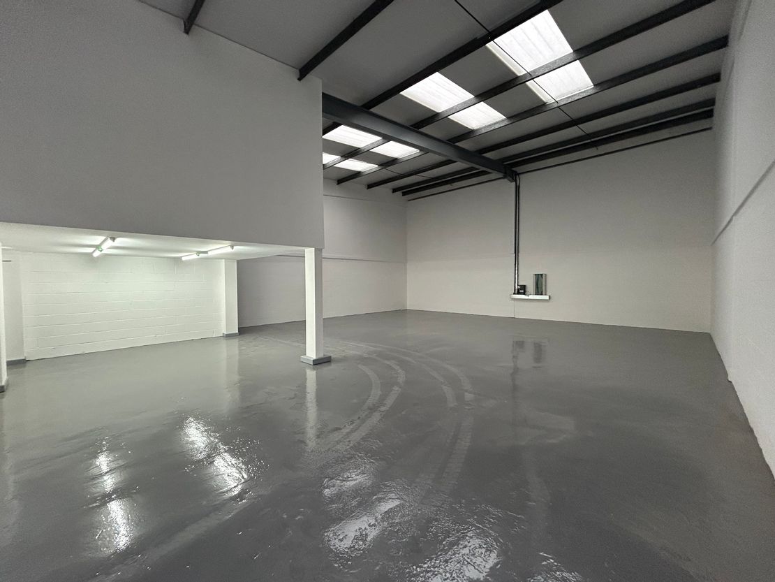 Unit 7, Folkestone Trade Park, Park Farm Road, Folkestone, Kent, CT19 5EY