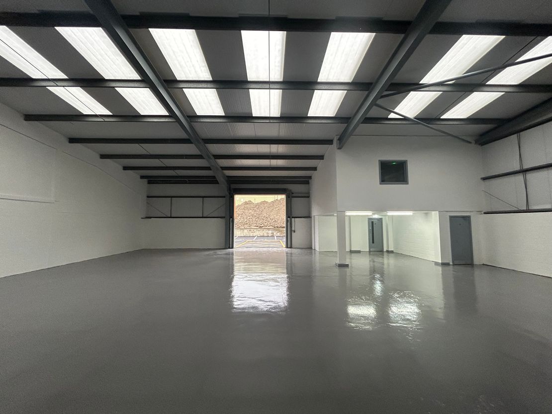 Unit 9, Folkestone Trade Park, Park Farm Road, Folkestone, Kent, CT19 5EY