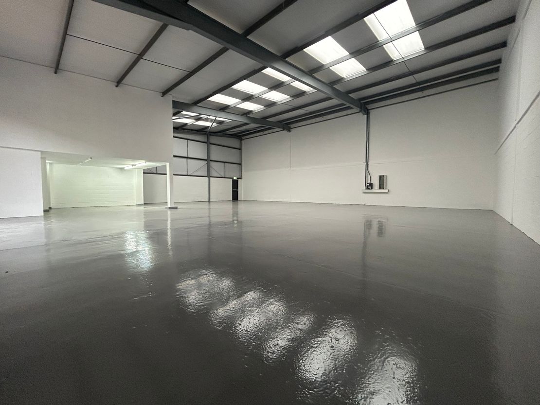 Unit 9, Folkestone Trade Park, Park Farm Road, Folkestone, Kent, CT19 5EY