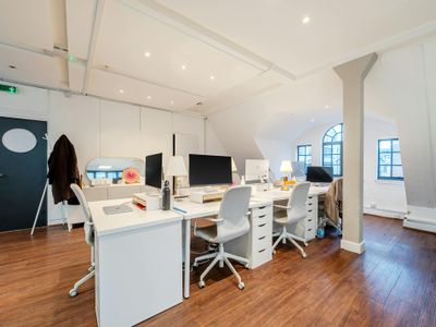 Property Image for 11-13 Market Place, Fitzrovia, London, W1W 8AH