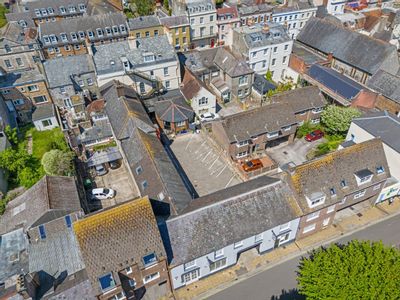 Property Image for The Wessex Royale Hotel, 32-33 High West Street, Dorchester, Dorset, DT1 1UP