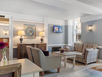 Property Image for The Wessex Royale Hotel, 32-33 High West Street, Dorchester, Dorset, DT1 1UP