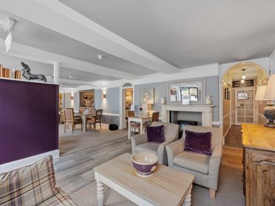 Property Image for The Wessex Royale Hotel, 32-33 High West Street, Dorchester, Dorset, DT1 1UP