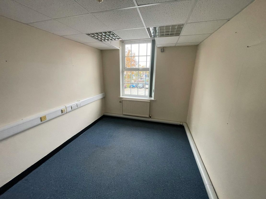 Retford Hospital, North Road, Retford, DN22 7XF