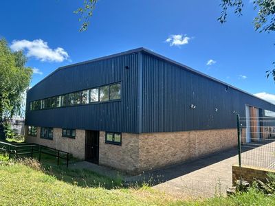 Property Image for 120 Camford Way, Luton, LU3 3AN