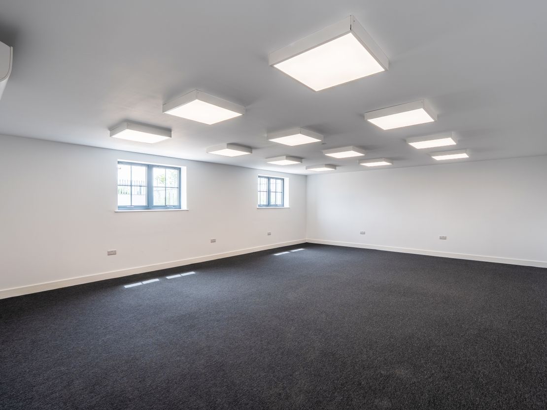 Unit 2 Barton Park Industrial Estate, Chickenhall Lane, Eastleigh, Hampshire, SO50 6RR