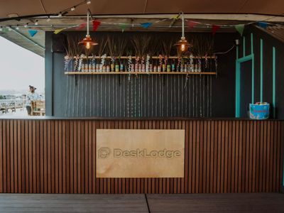 Property Image for DeskLodge Beacon Tower, Colston Street, Bristol, City Of Bristol, BS1 4XE