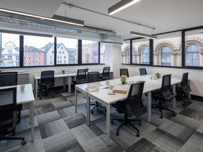 Property Image for DeskLodge Beacon Tower, Colston Street, Bristol, City Of Bristol, BS1 4XE