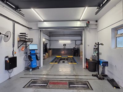 Property Image for Former Mazda Showroom And Workshop, 8 & 118 Siddals Road, Derby, Derbyshire, DE1 2QD