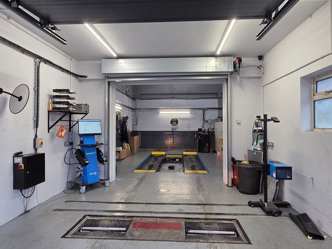 Former Mazda Showroom And Workshop, 8 & 118 Siddals Road, Derby, Derbyshire, DE1 2QD