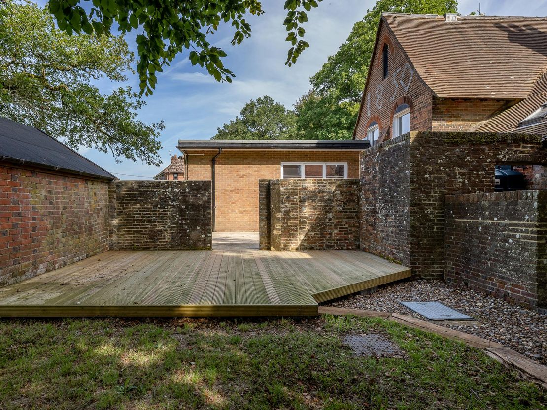 Pepperbox Works, Herriard, Basingstoke, RG25 2PQ