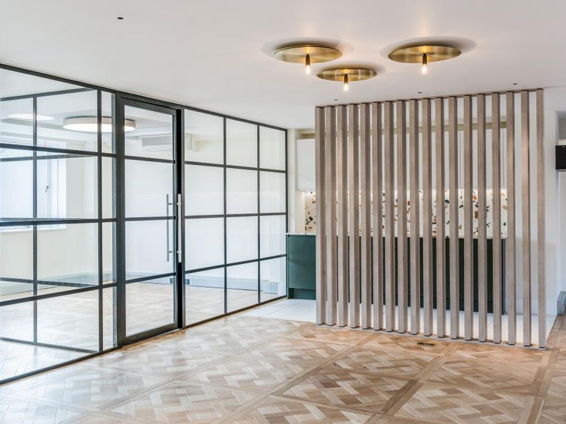 74-76 St John St, London EC1M 4DT