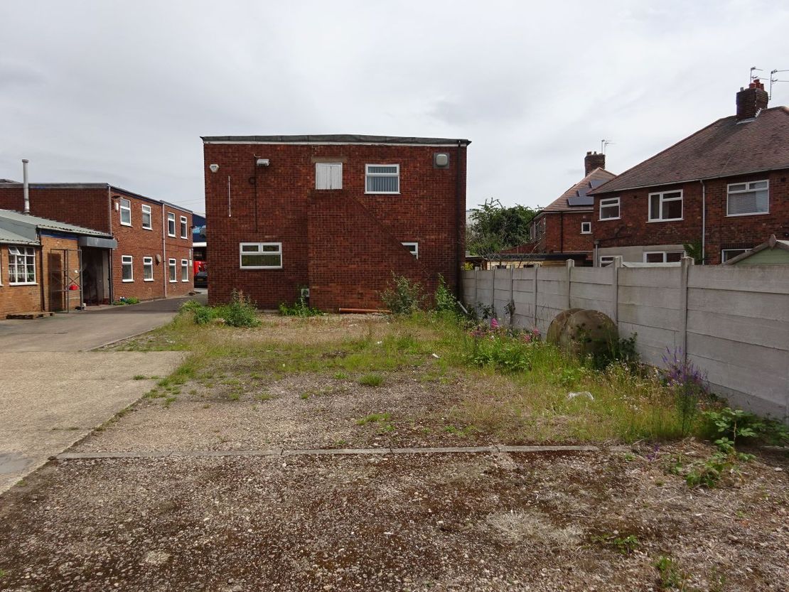 Osiris House, Lilac Grove, Rylands, Beeston, Nottingham NG9 1PF