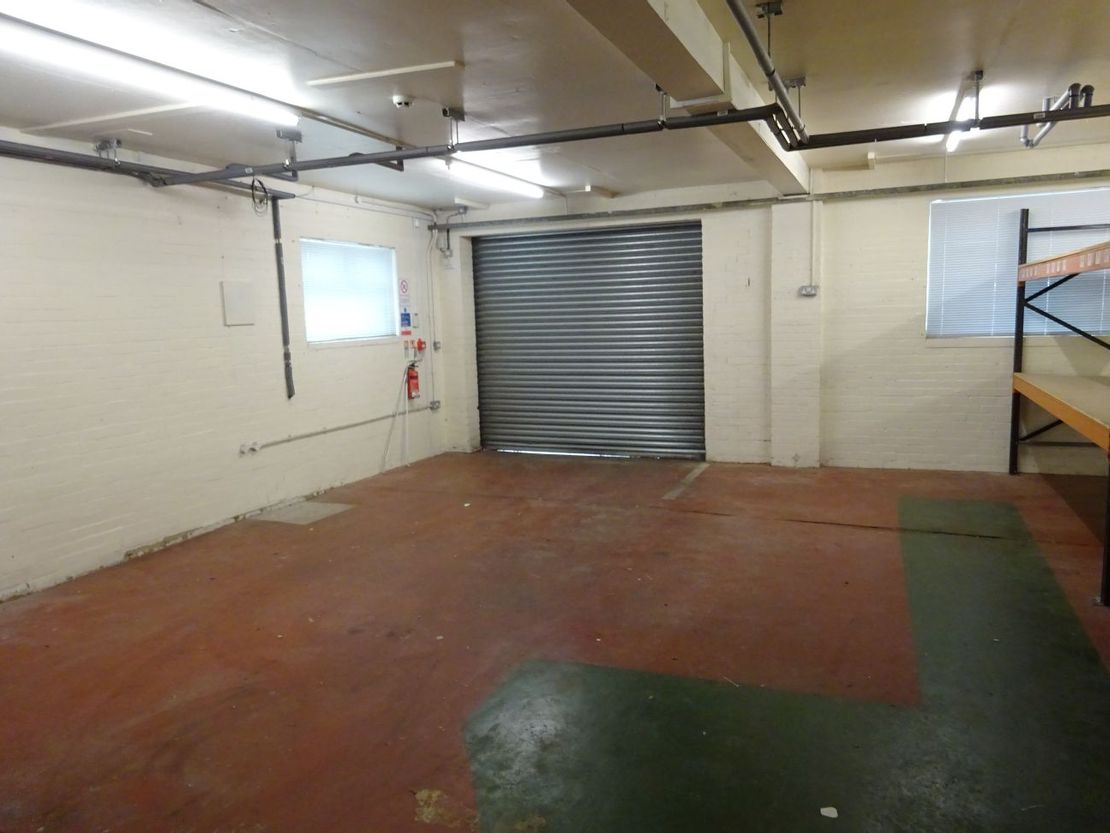 Osiris House, Lilac Grove, Rylands, Beeston, Nottingham NG9 1PF