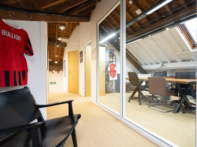 Property Image for 19 Waterside, 44-48 Wharf Road, Islington, N1 7UX