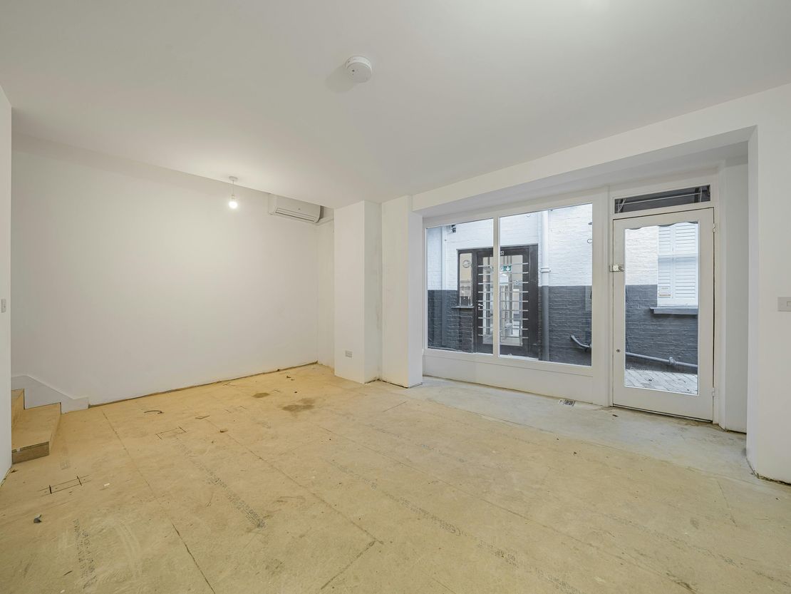 Unit 2, 12 Heath Street, Hampstead, NW3 6TE