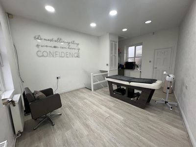 Property Image for 402 Bradford Road, Batley