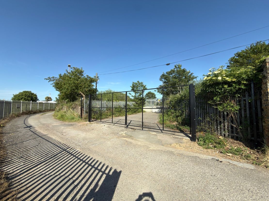 Land To The East Of Gas Road, Murston, Sittingbourne, Kent, ME10 3SH