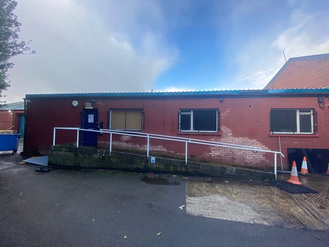Yard & Unit 7, Poltonhall Industrial Estate, Polton Road, Lasswade, Midlothian, EH18 1BW