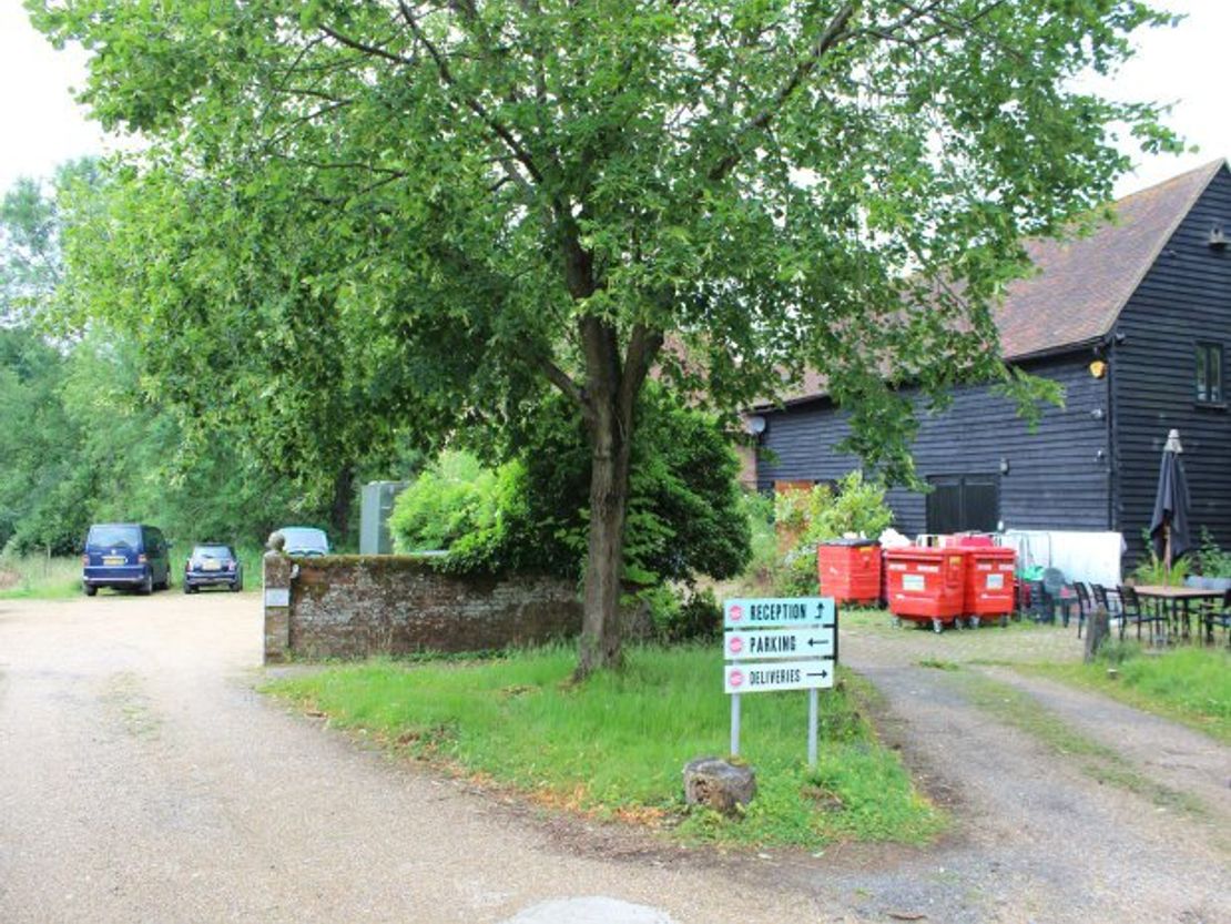 3 & 4 The Old Stables, Okewood Hill, Dorking, Surrey, RH5 5NA