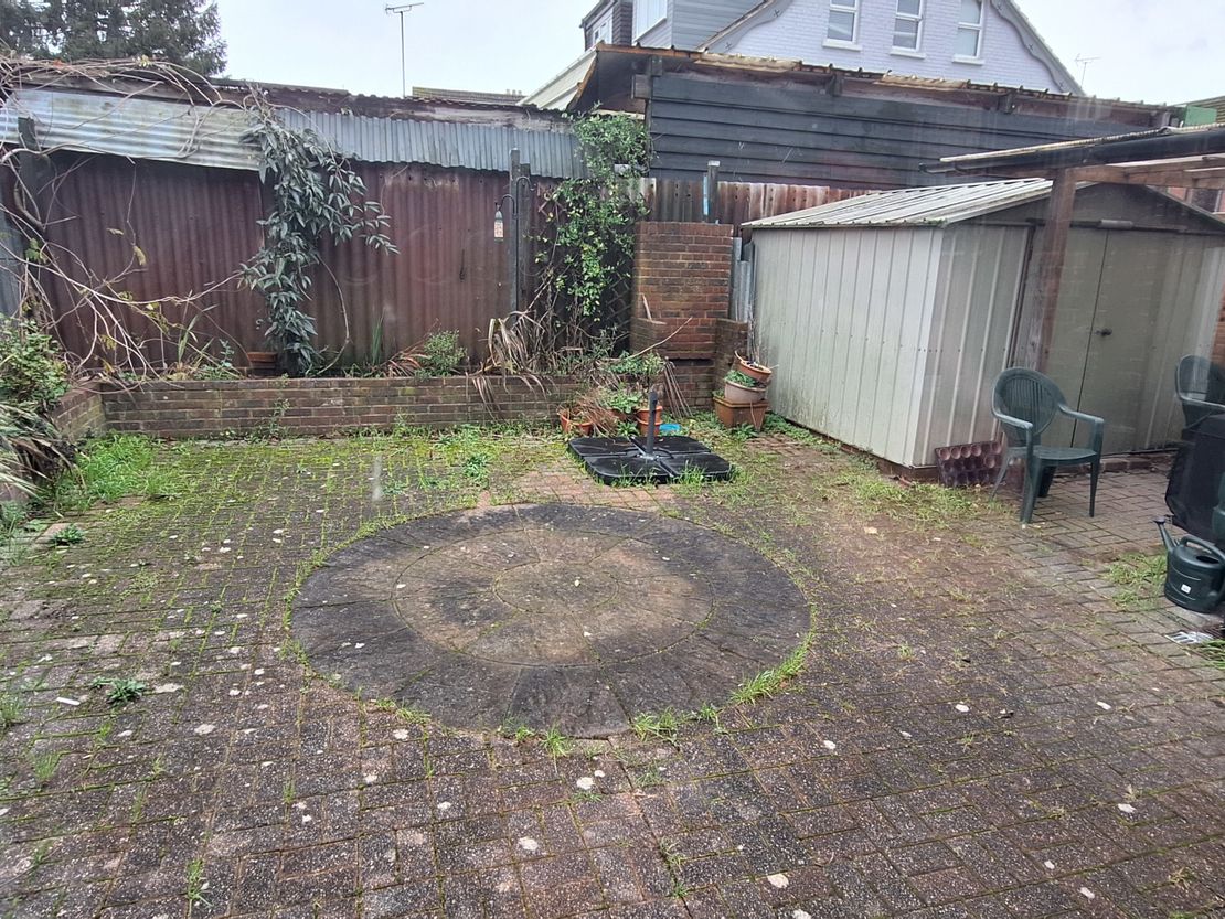 70 Park Street, Horsham, West Sussex, RH12 1BX