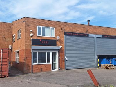 Property Image for Unit 5 Rutherford Way Industrial Estate, Rutherford Way, Crawley, West Sussex, RH10 9LN