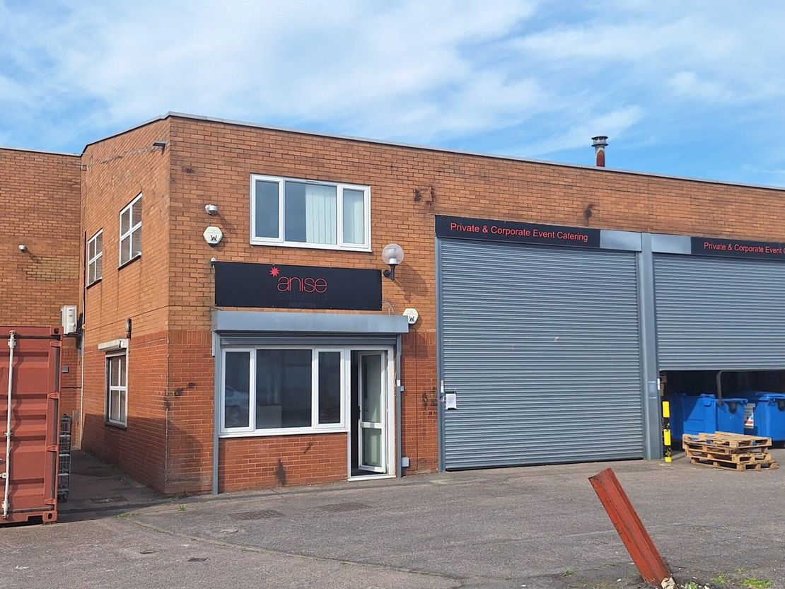Unit 5 Rutherford Way Industrial Estate, Rutherford Way, Crawley, West Sussex, RH10 9LN