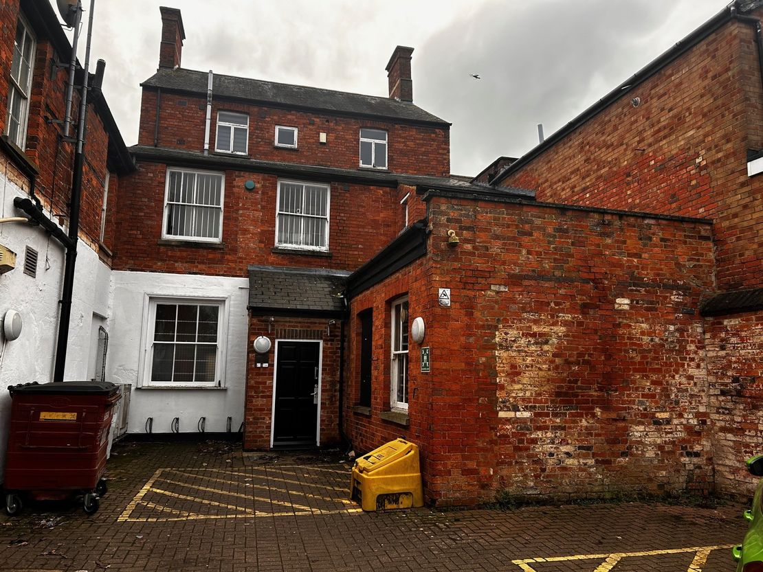 84 High Street, Stony Stratford, Milton Keynes, MK11 1AH